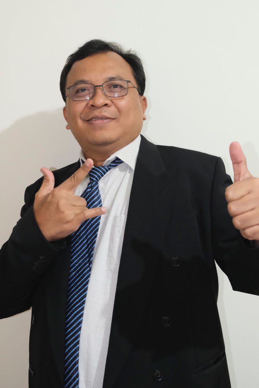 Ir.Wiji Sutopo,ST